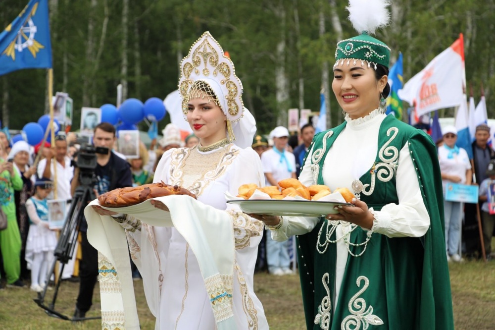 Казахский праздник Курултай вновь объединил народы Тюменской области 